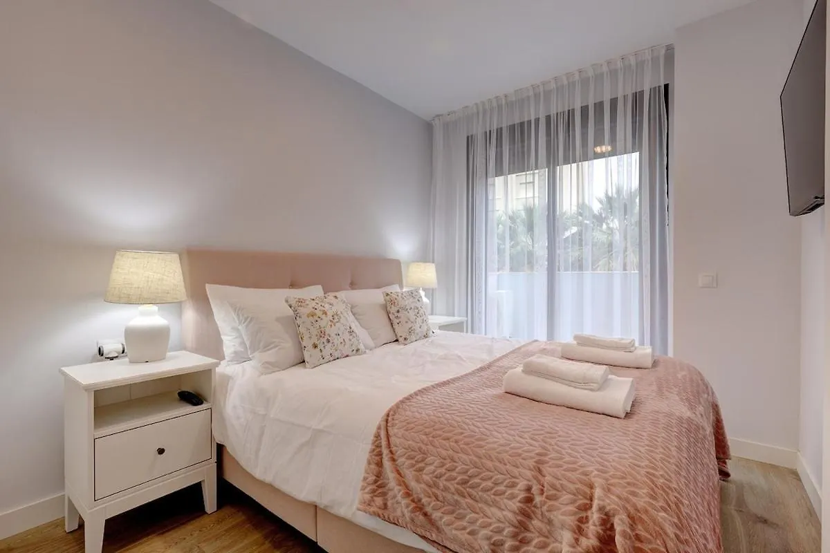 Apartment Cozy Flat In Estepona